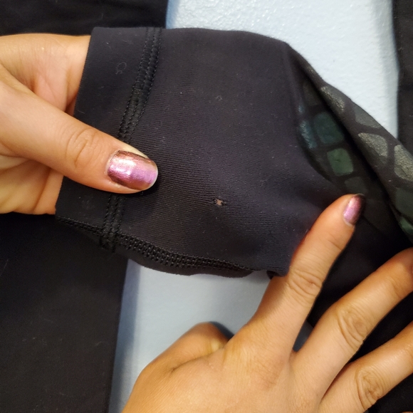 Lululemon Wunder Under - Picture 3 of 4